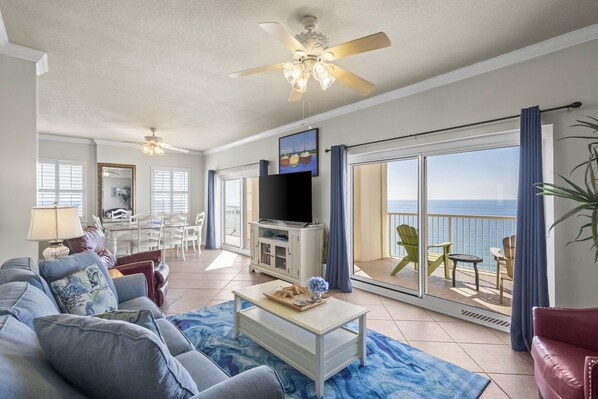 Royal Palms 1403 Living area with Gulf views