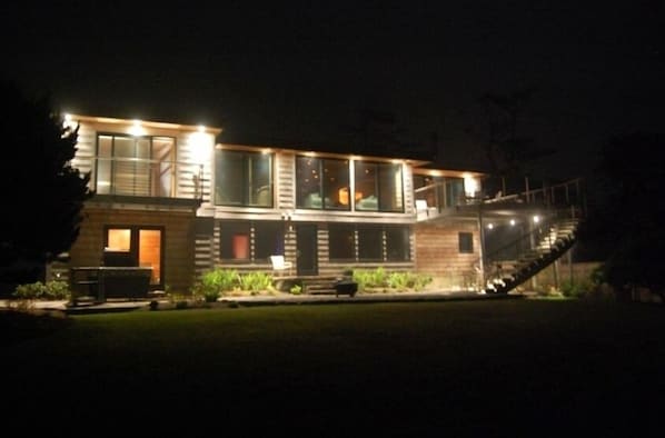 A night view of the house from the yard