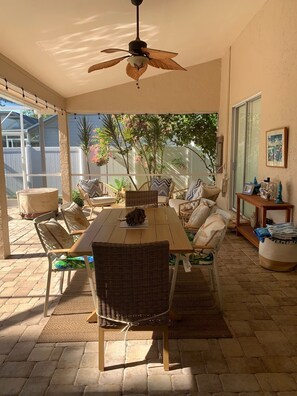 Outdoor dining