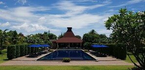 Top common pool in Huahin