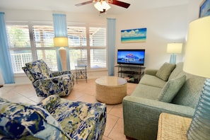 Sandpiper 12B Living Room