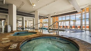 Phoenix Gulf Shores - Hot tubs