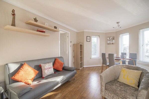 Bright spacious lounge and dining area 