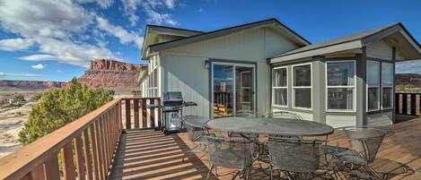 Moab Vacation Rental | 3BR | 2BA | 1,935 Sq Ft | Stairs to Access