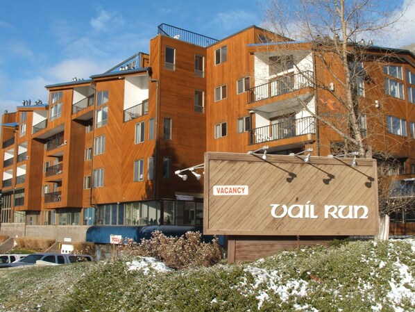 Ski Vail Colorado Private 2 queen and one queen sleeper