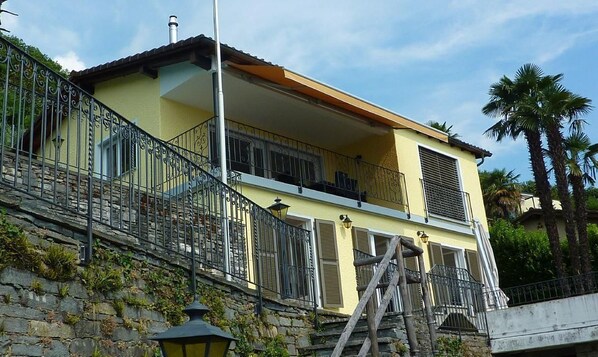 Picture 1