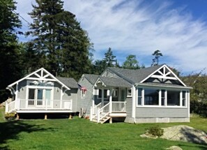 The guest suite (left) is attached to main cottage.  It has a separate entrance.