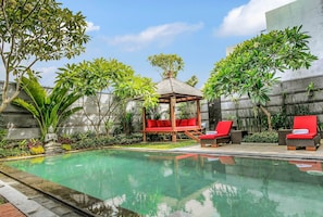 Spacious 4 Bedroom Villa, Seminyak