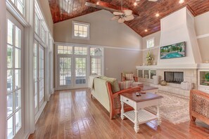 Gorgeous vaulted living room