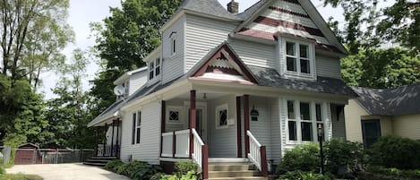 Beautiful home with seating in the front, on the side and in the back! 