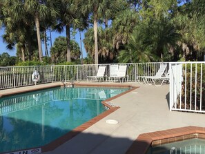 Swimming Pool and Hot Tub - 3 minute walk from the condo