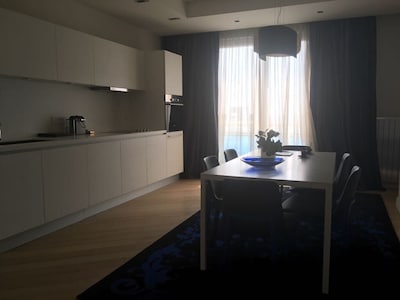 Luxury Flat Near Civahir mall & taksim square ( NEW !)