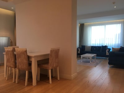 Luxury Flat Near Civahir mall & taksim square ( NEW !)