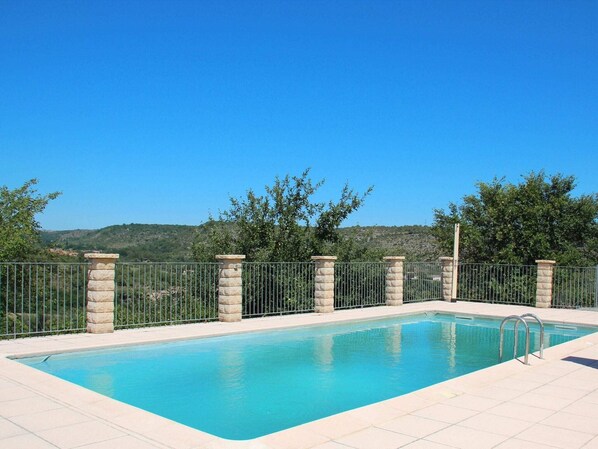 Holiday Home Swimming Pool