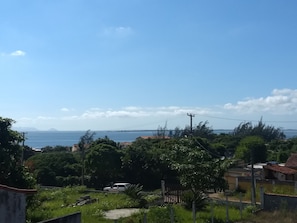 Vista para praia/oceano