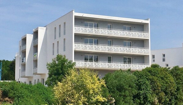 Come and stay in our modern rental in Jonzac!