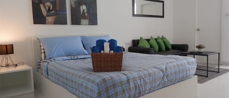 SRI807 Bright Flat on Huay Kaew Rd