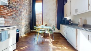 109 Second Ave N Kitchen