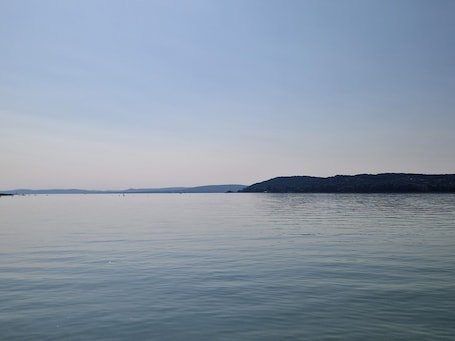 Ferienhaus direkt am See, Plattensee, Lake Balaton, Sunshine Beach House Szántód
