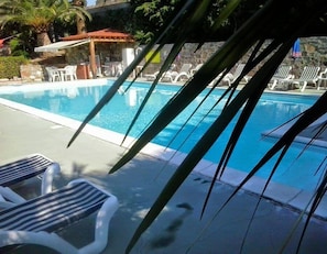 Utomhuspool