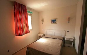 Drift off to sleep in the plush Double bed or 2 Single beds in the bedrooms. Bedding configurations vary.