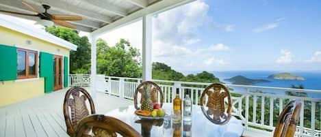 Dinning room with View of the Pool and Ocean!