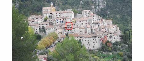 Welcome to Peillon village and the rental, circled in red.