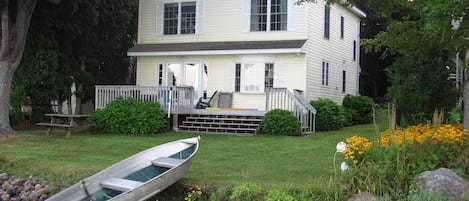 Lakefront Home, East Haddam, Connecticut