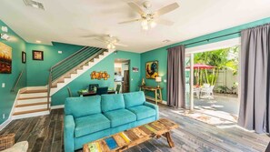 Endless Summer - The living area is ideal for relaxing after a day full of adventure on island or out on the water, or for game planning the day's festivities...