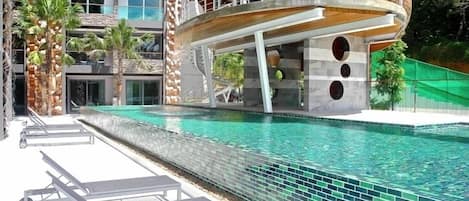 Pool view Studio in Patong