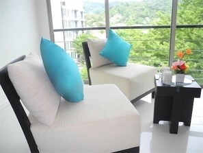 Modern and Comfortable 2 bedrooms ! 