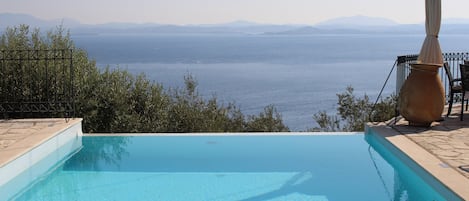 Infinity pool and view