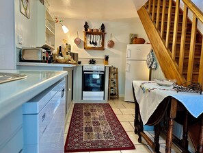 Maison Maurice Kitchen