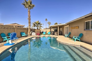 Private Yard | Heated Pool