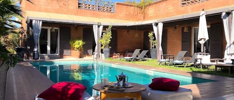 Villa Akki - swimming-pool
