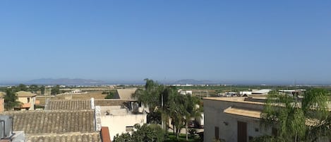 Vista lato ingresso delle isole Favignana, Levanzo, Marettimo e Mothia.