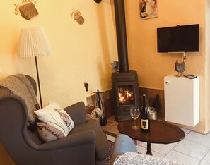 Old Goat Shed living area
