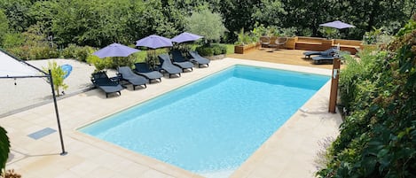 La piscine privée et chauffée