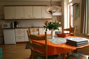 Dining and Sittingroom.