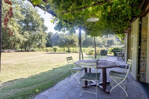 Imaginez prendre votre petit-déjeuner avec vue sur le vignoble.