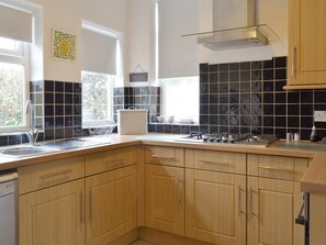Fully appointed kitchen | Coaster’s Retreat, Bridlington