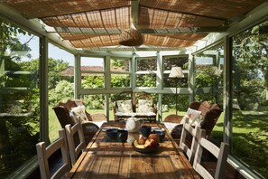 The winter garden for your breakfast or rainy days