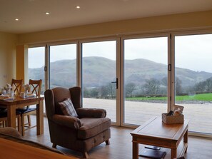 Comfortable living space | Sweet Meadow Lodge - The Lodges, Howey, near Llandrindod Wells