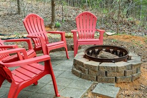 Firepit for smores