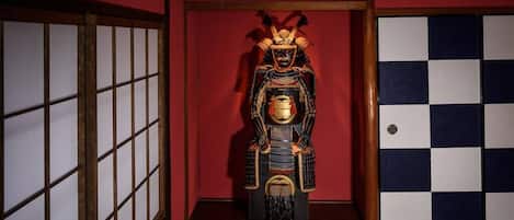 Samurai Steve vous souhaite la bienvenue ! C'est le protecteur de la maison !