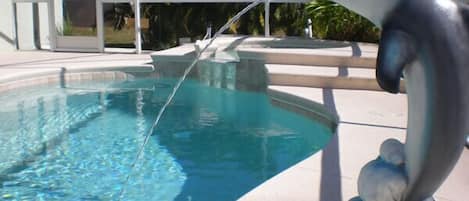 Pool - Villa Dolphin