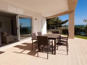 Large shady terrace area