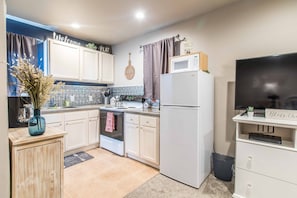 Open kitchen