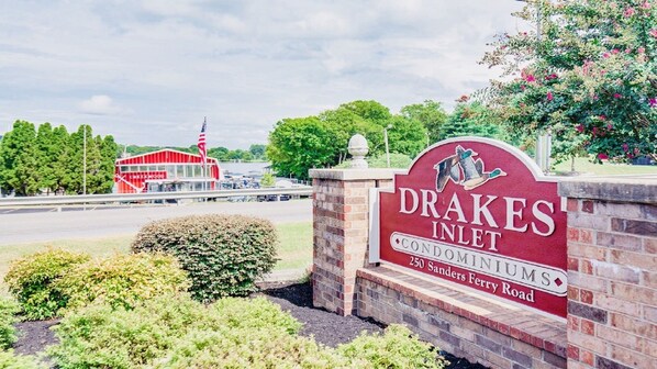 Condo marquee 