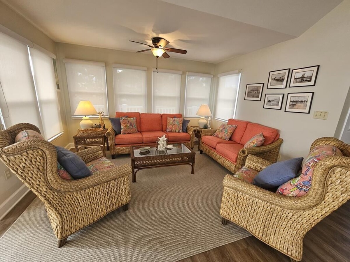 Single family. WIFI. Ship Bottom Oceanfront home. Ocean Views. 140103
